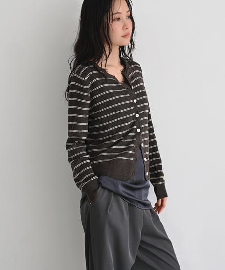 Key Neck Border Knit Cardigan t1911-515