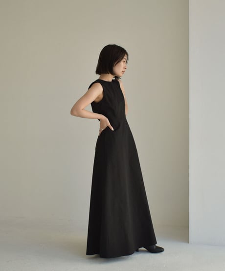 Back Open Onepiece op-0202009517