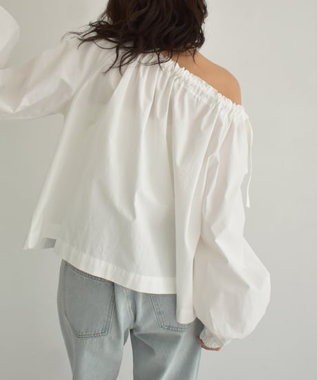 Mulchway Offshoulder Blouse t1911-353
