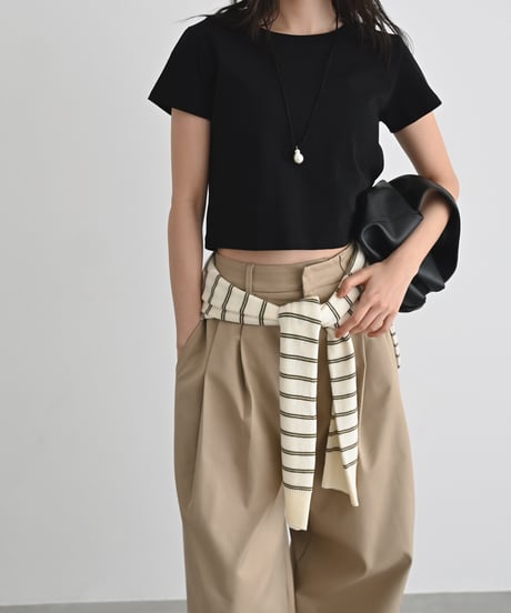 Key Neck Border Knit Cardigan t1911-515