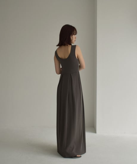 Waist Tuck 2way Nosleeve Oenpiece op-0202009504