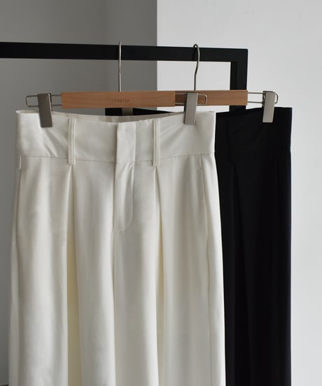 Box Tuck Wide Pants bo2000-195