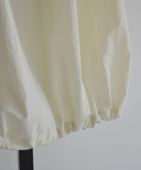 Balloon Silhouette Nylon Skirt bo2000-154