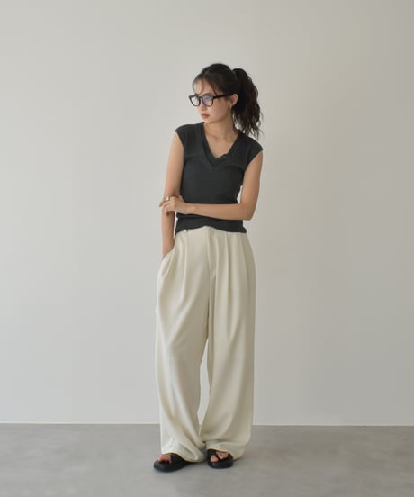 Layered Like Vneck Knit Tank t1911-415