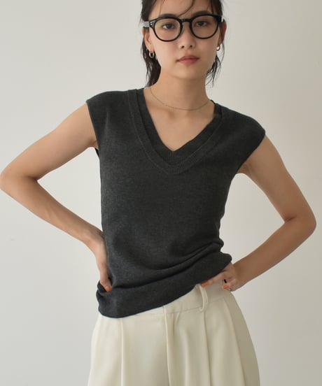 Layered Like Vneck Knit Tank t1911-415