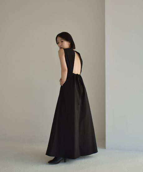 Back Open Onepiece op-0202009517