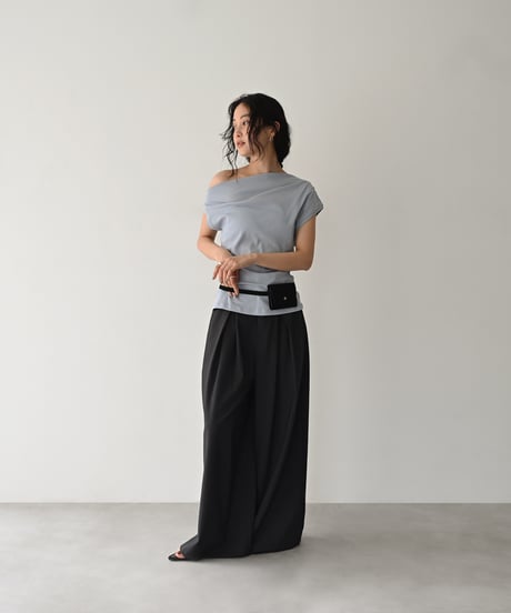 Asymmetry Gather Tops t1911-537