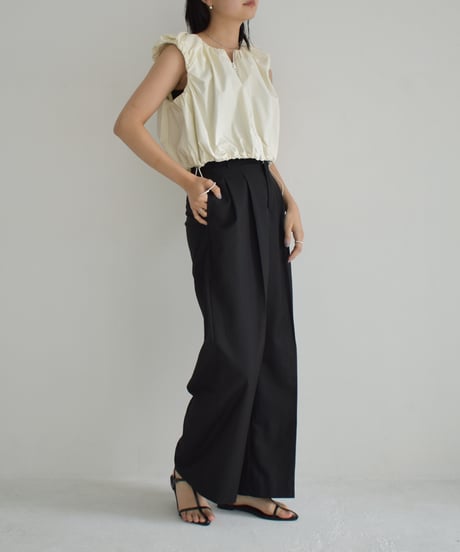 Tuck Slacks Pants bo2000-105