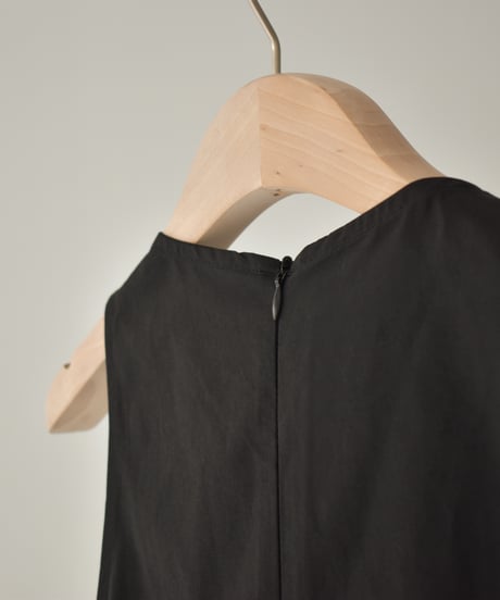 Front Tuck Nosleeve Onepiece op-0202009532