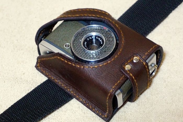 コンパクトカメラケース＜ベルトホルダー／ダークブラウン2＞ 0170