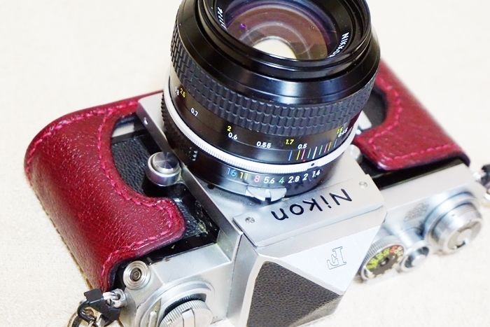 Nikon F カメラケース ＜ワインレッド＞ 0105 | くらふとれっど楽趣味