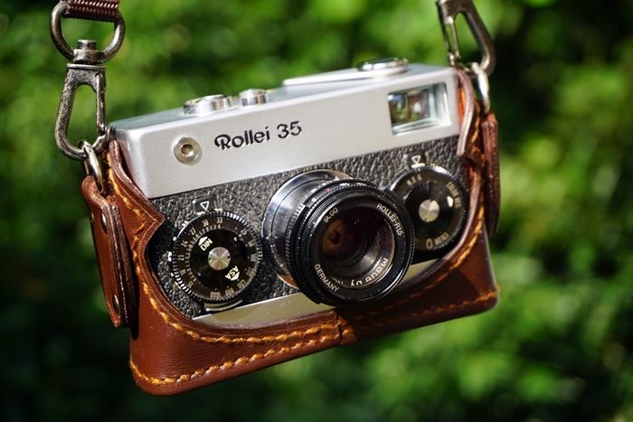 本革 Rollei 35/35T/35S用 カメラケースとストラップ
