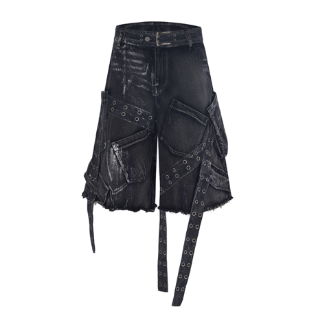 EMOTIONAL WORLD / WILD PATCHED POCKET CARGO SHORTS