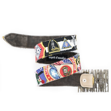 ESPRIT D'ESCALIER / PROPAGANDA BELT