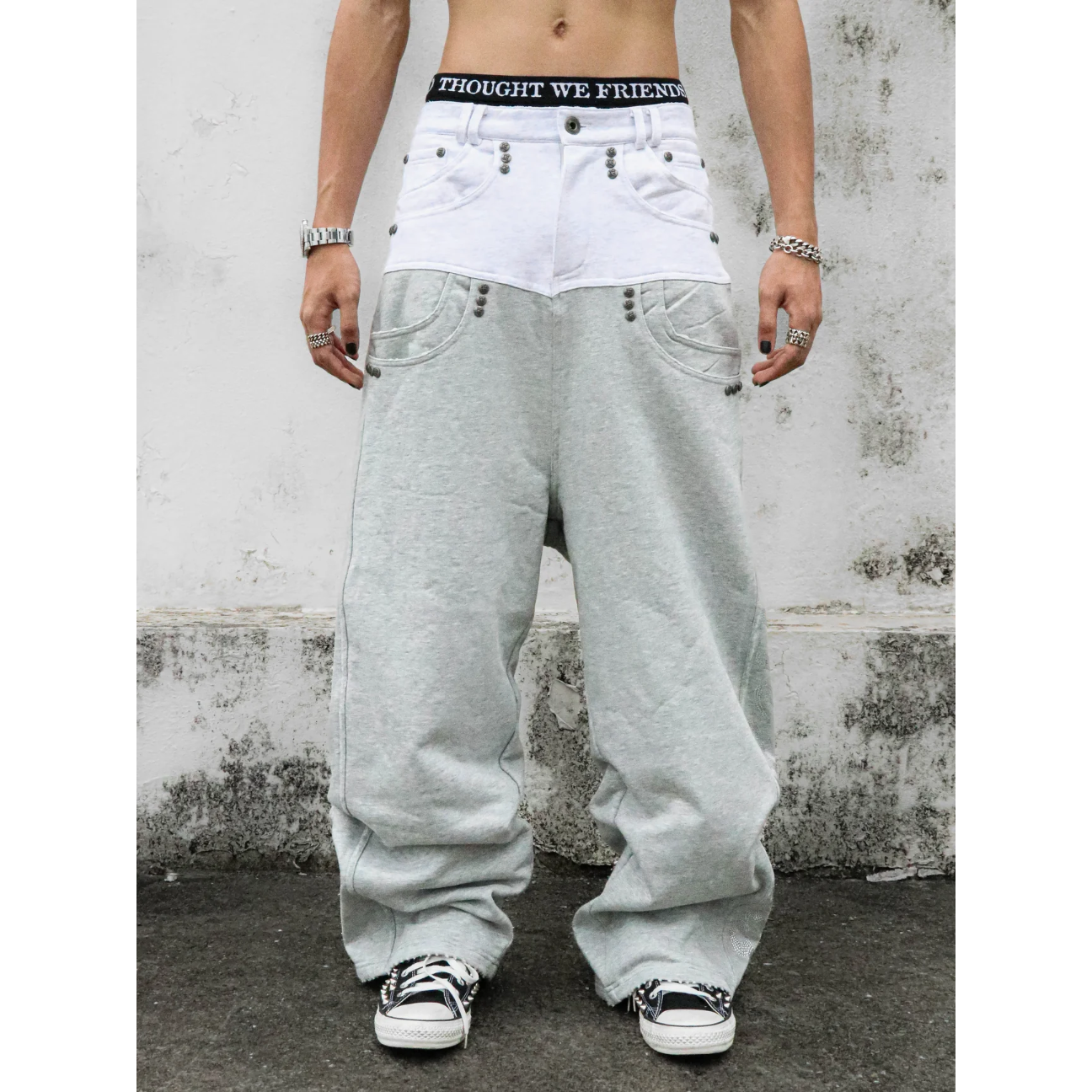Thought We Friends / Dray Double-Layered Sweatp
