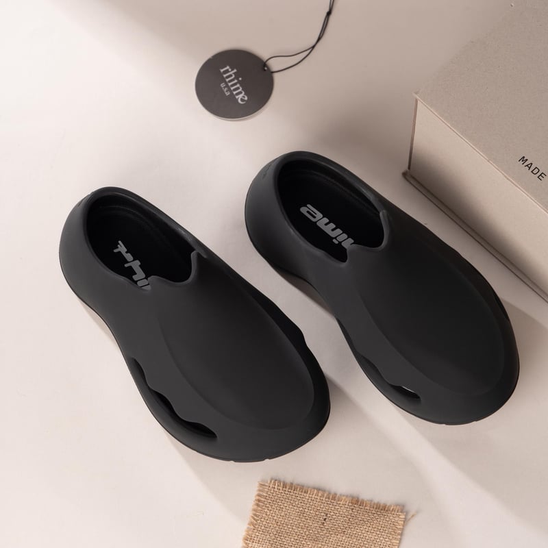 靴 rhime ASTROPOD BLACK UK41 US8 JP26.0 Rhime / ASTROPOD / BLACK | PLUG
