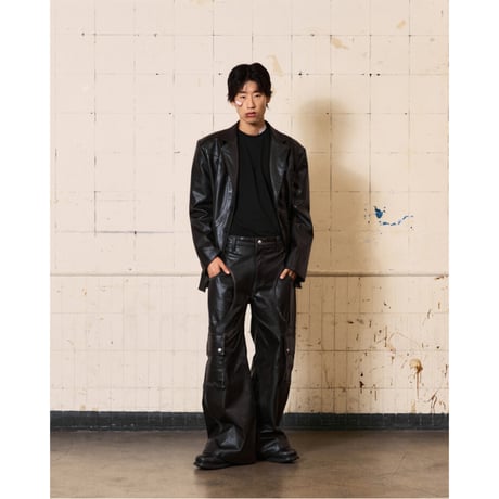 FULL OF SSUN / CIRCLE LEATHER BLAZER / BLACK