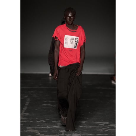 HYACYN / Eet T-Shirt Red Cotton Distressed Gloves