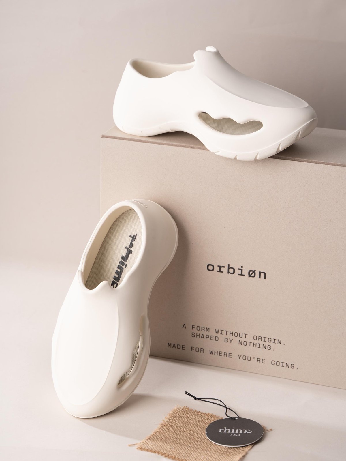 Rhime / ORBION / WHITE | PLUG