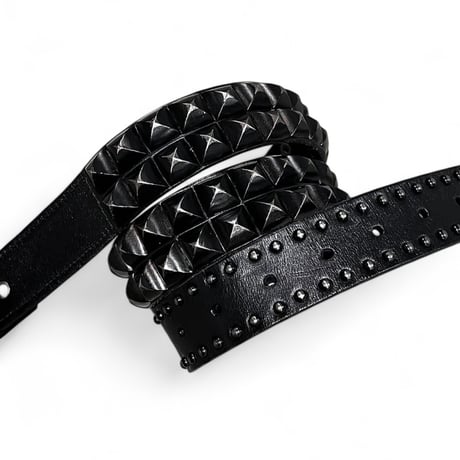 unconscious / Zalgaller studs leather belt