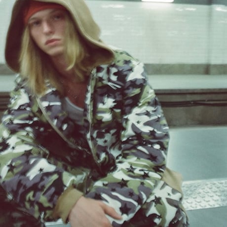 HOUSE NEVER DIES / STAR CAMO BOMBER / CAMO