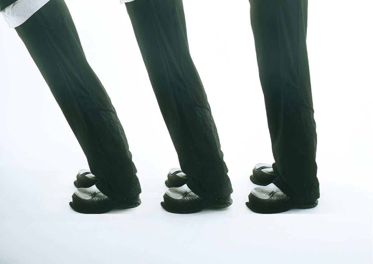 ALIVEFORM / STRATUM DERBY / CHARCOAL | PLUG