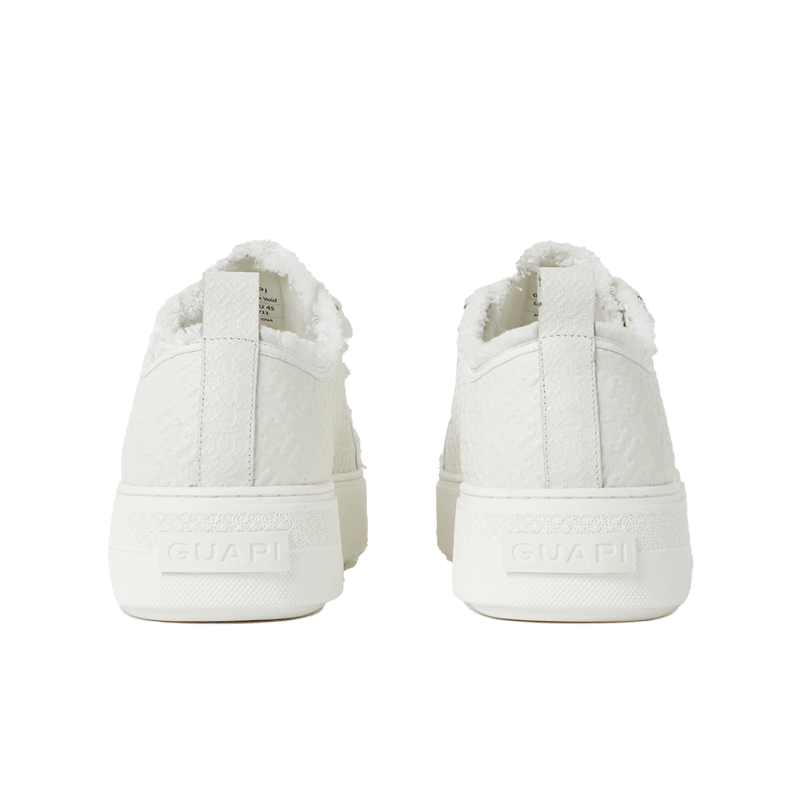 GUAPI / GHOST WHITE VOID | PLUG