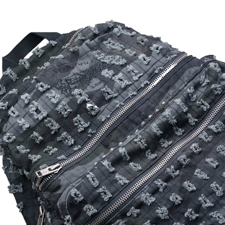RECKLESS SCHOLARS / CAMMO TRASHED STUDDED BACKPACK / BLACK