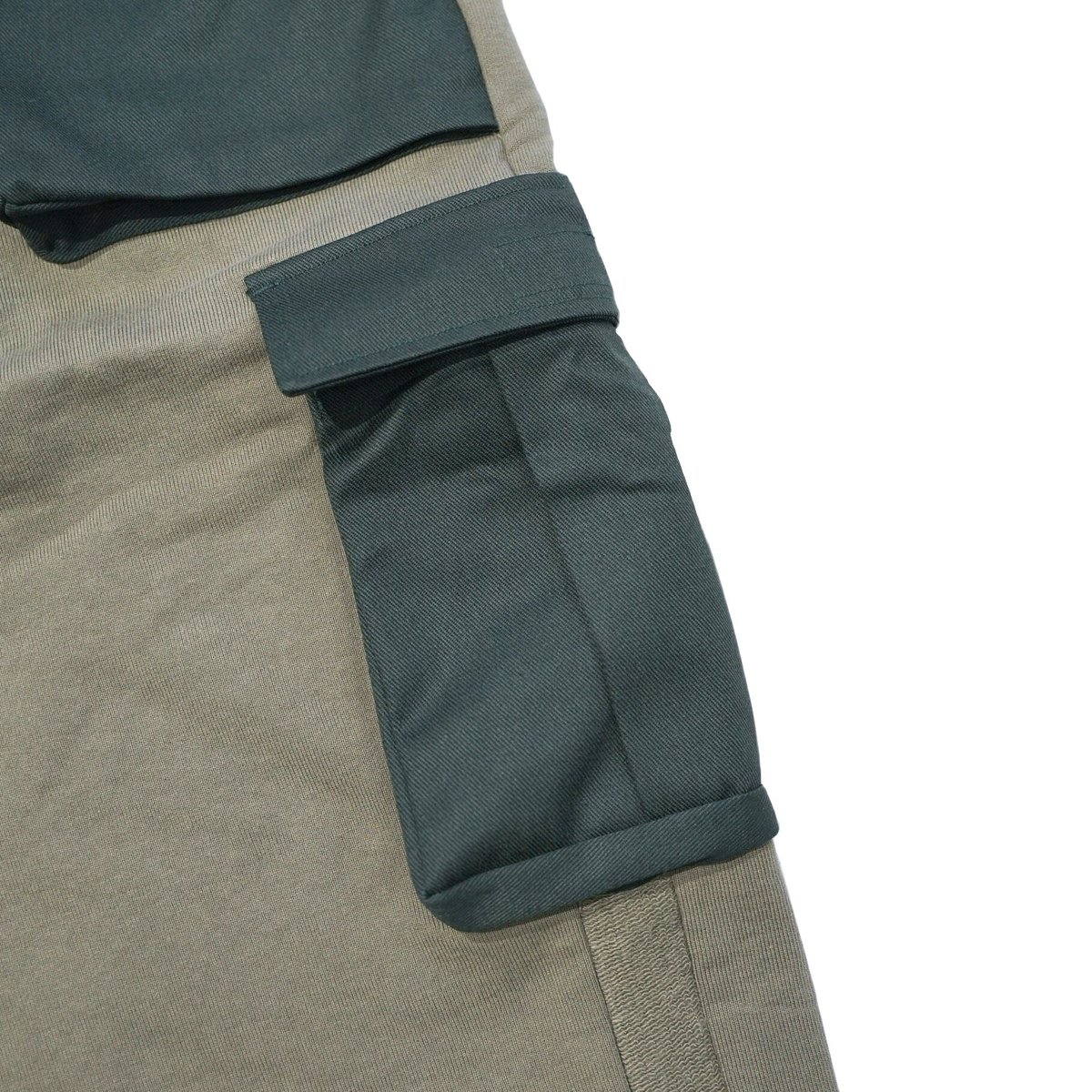 【ラスト1点】Dat Rolly / CARGO BAGGY SWEAT PANTS / KHAKI