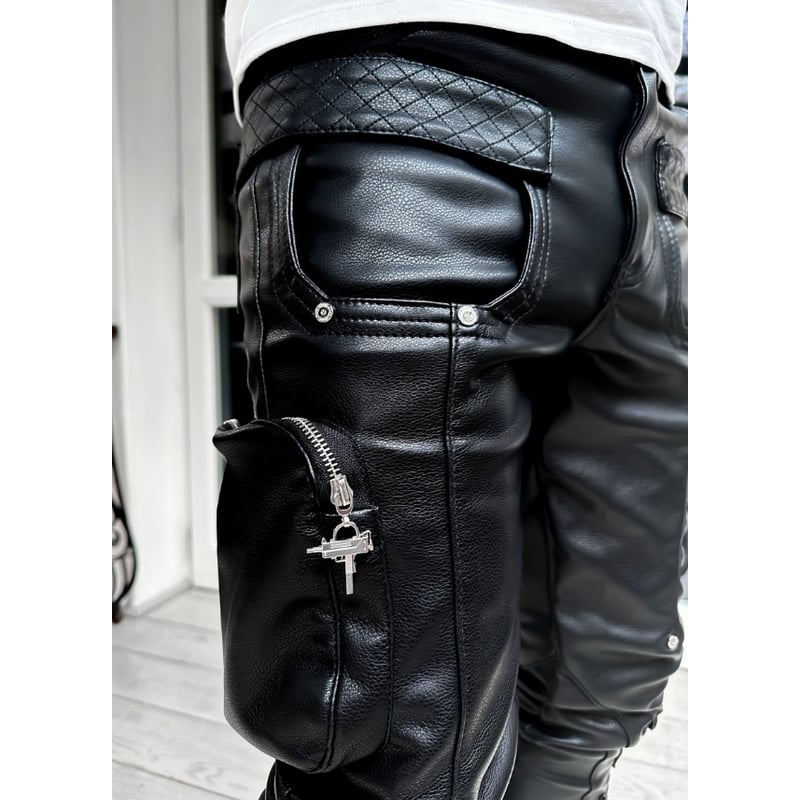 GUAPI / Obsidian Black Cargo Leather Pants | PLUG GUAPI / Obsidian Black Cargo Leather Pants | PLUG