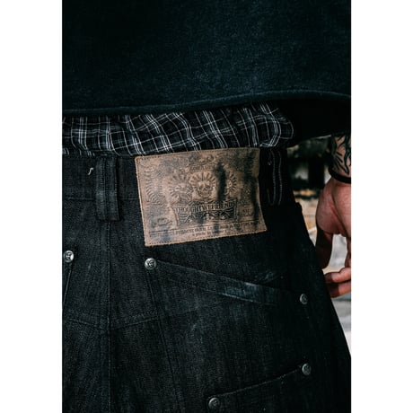 Thought We Friends / Devlin Distressed Baggy Denim with Studs / BLUE