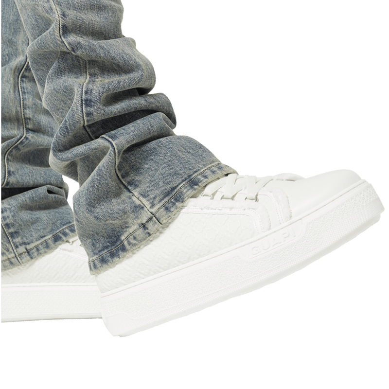 GUAPI / GHOST WHITE VOID | PLUG