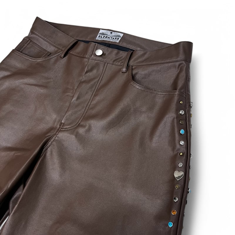 パンツ BLOOMYARD / MULTI STUDS V LEATHER SHORTS BLOOMYARD / MULTI STUDS V LEATHER SHORTS / BROW