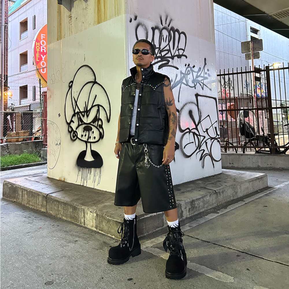 BLOOM YARD / MULTI STUDS V LEATHER VEST / BLACK