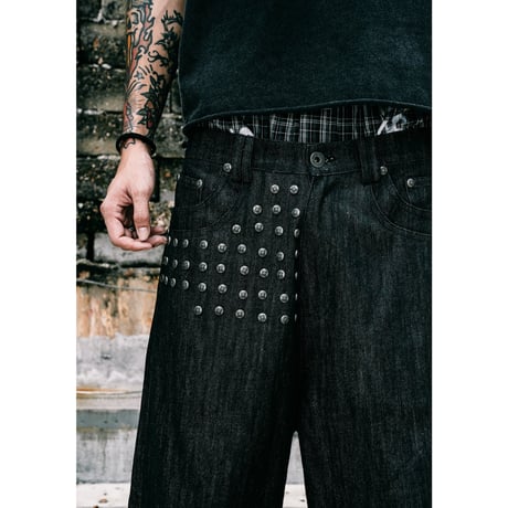 Thought We Friends / Devlin Distressed Baggy Denim with Studs / BLUE