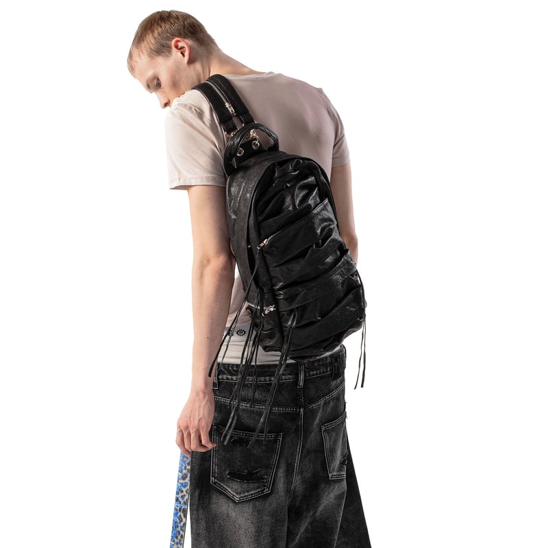 RACER WORLD WIDE / LEATHER ONE STRAP BAG / BLAC
