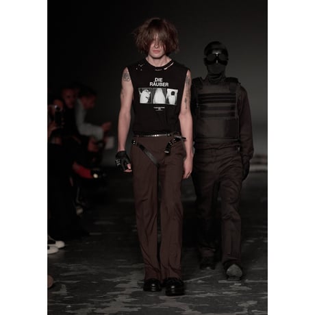 HYACYN / Eet T-Shirt Black Cotton Distressed Raeuber