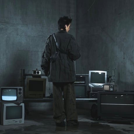 EMOTIONAL WORLD / AFTER WAR M65