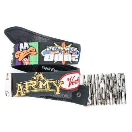 ESPRIT D'ESCALIER / PROPAGANDA BELT