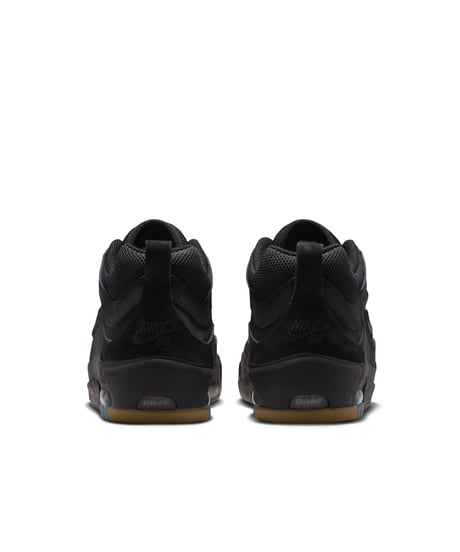 【NIKE】NIKE SB Air Max Ishod  "Black Black"