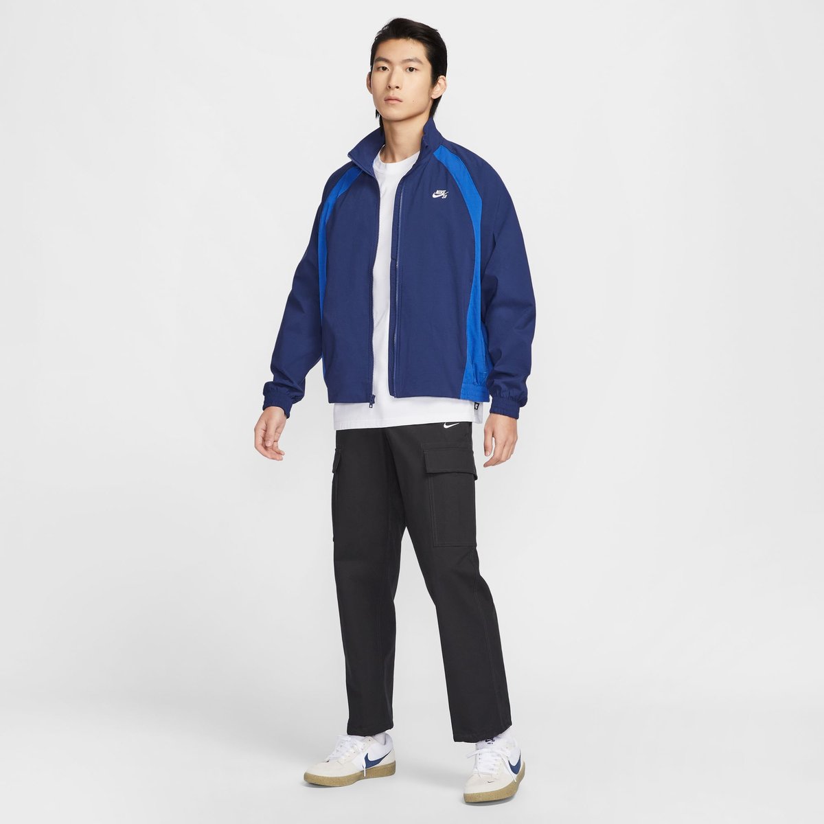 NIKE SB ジャケット　即完品 NIKE SB ジャケット 即完品 ストリート系スポーツ