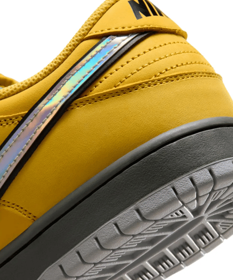 【NIKE】Nike SB Dunk Low Pro "Muni Lightening Denim Turquoise”