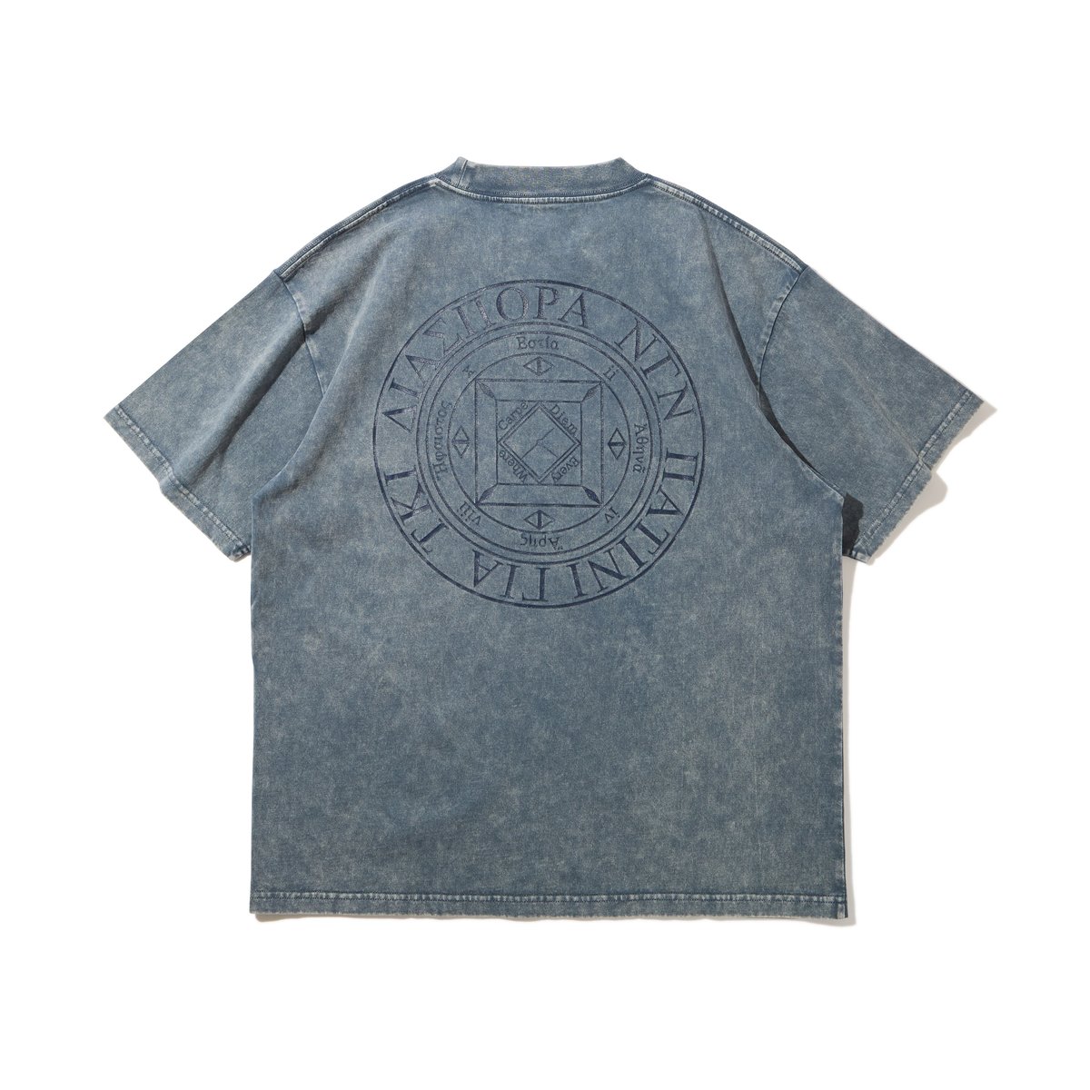 Fifteen Magic Circle Tee (Navy) | Diaspora skat