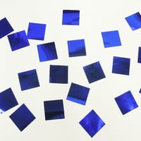 ミツクラの紙吹雪　業務用　ブルーメタリック　2.4cm角　1kg 約70000枚 素材PET製　回転落下型　長時間滞空　結婚式　イベント　パーティー