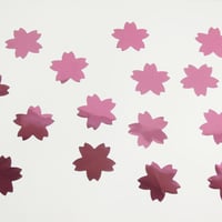 ミツクラの紙吹雪　業務用　桜花びら型   　3cm　 PET製　極薄　回転落下型　長時間滞空　結婚式　歓迎会　送迎会　イベント　パーティー