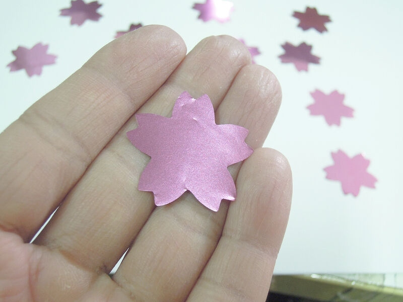 ミツクラの紙吹雪 業務用 桜花びら型 3cm PET製 極薄 回転落下型 長