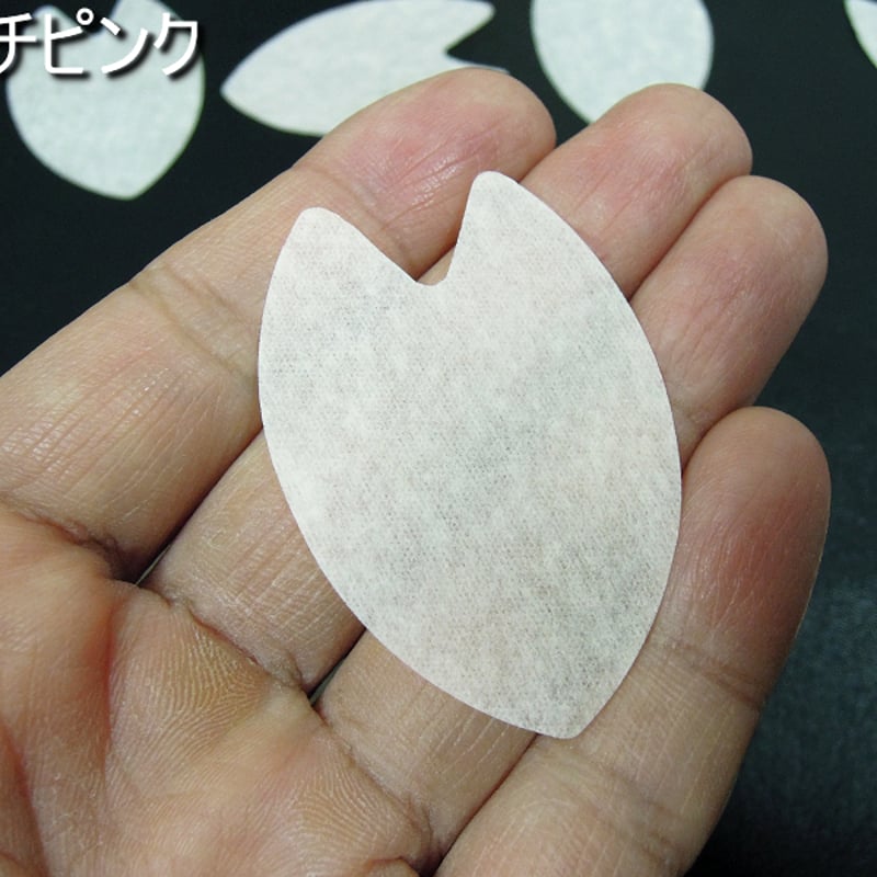 非防炎 ミツクラの紙吹雪 業務用 桜花びら型大 5cm×3.4cm 紙製