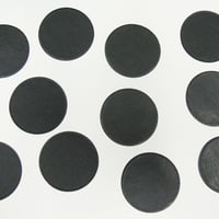 ミツクラの紙吹雪　黒色 　ブラック　丸型　業務　5cm　 紙製　極薄　落下型　長時間滞空　結婚式　歓迎会　送迎会　イベント　パーティー　お祝い