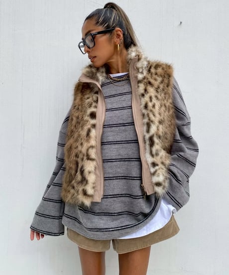 fur vest「fluffy leo」#1012510（リバーシブル）