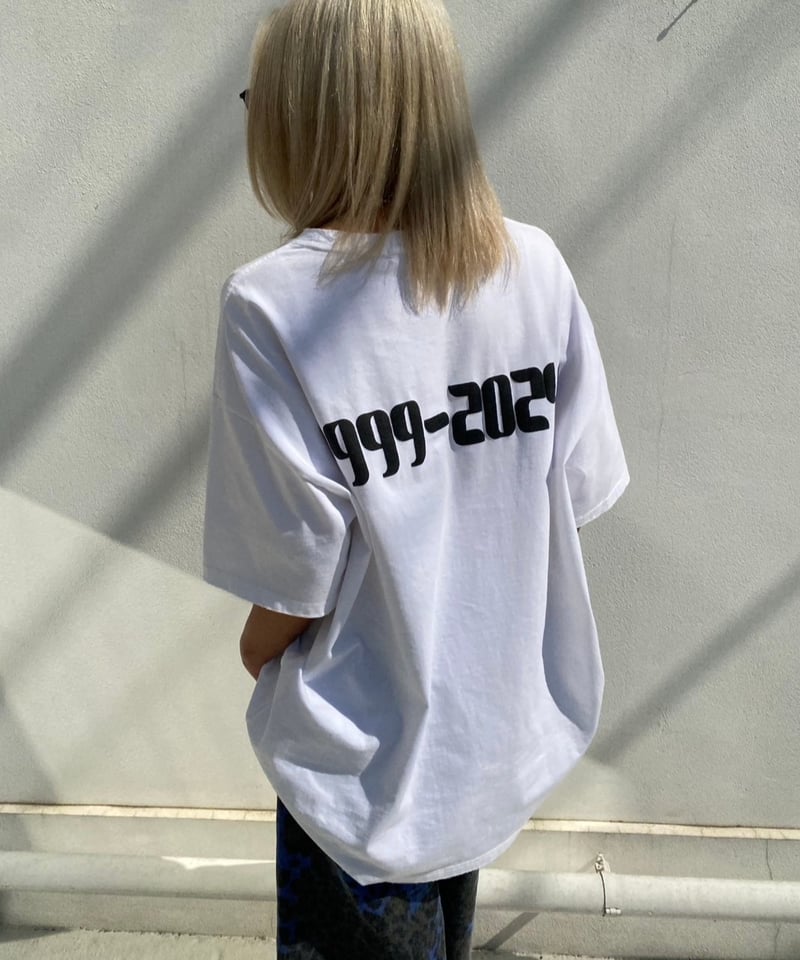 wide tee「1999-2024」#249571 | tablethotel-sūdo